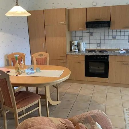 Vakantiehuis With 2 Bedrooms